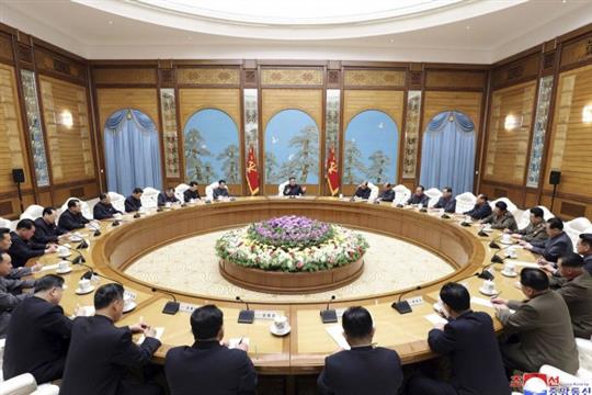 日媒:金正恩长期不在平壤并非接受手术