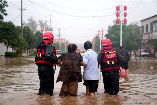 河南洪涝已致33人死亡8人失踪 转移37万人